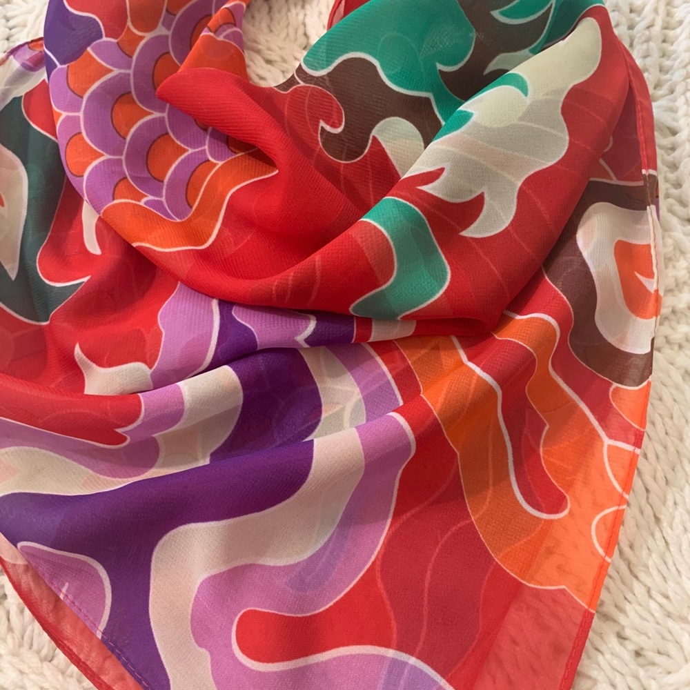 Scarf - Picture 2 of 4